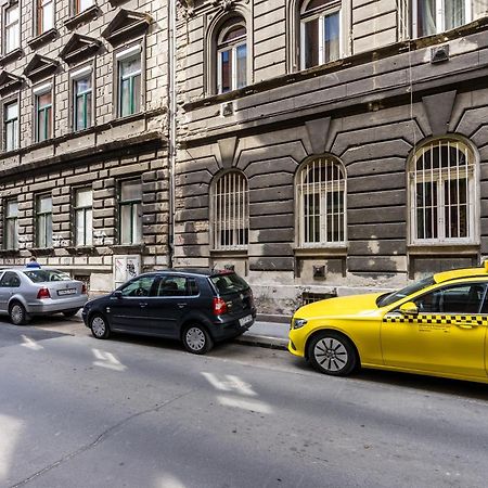 Bpr Stylish Mosaic Home With Terrace Budapest Esterno foto